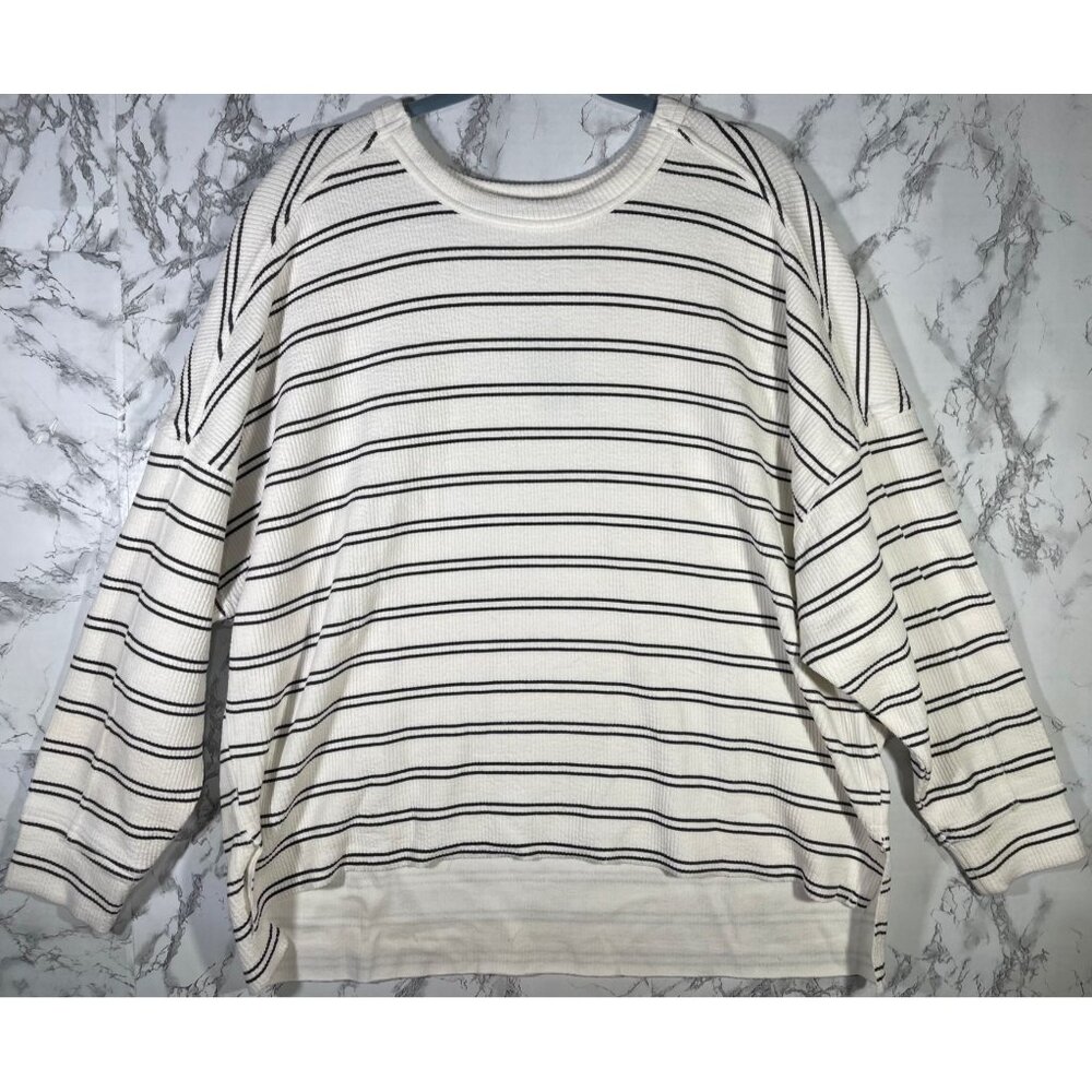 Maurices Striped Long Sleeve textured Crewneck Sweatshirt Size XXL